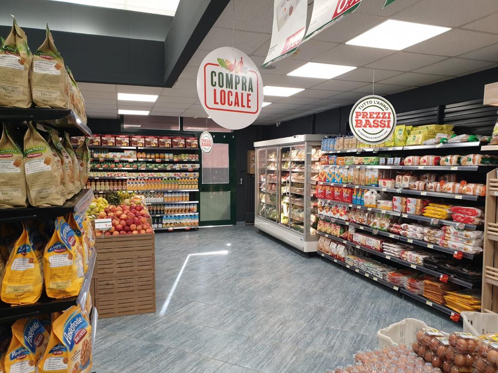 arredamento supermercato crai catanzaro 02